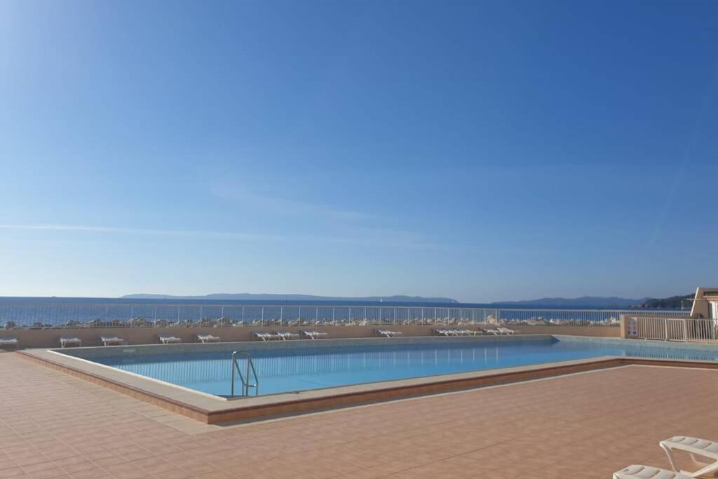 Face Mer Entre Plage Et Marina บอร์มส์-เลส์-มิโมซาส์ ภายนอก รูปภาพ