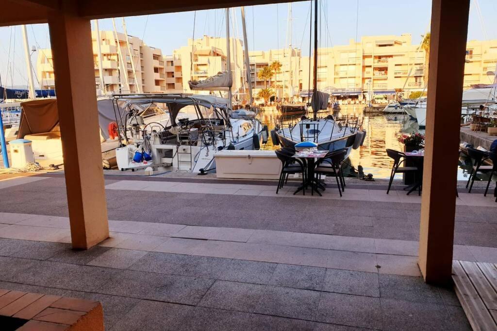 Face Mer Entre Plage Et Marina บอร์มส์-เลส์-มิโมซาส์ ภายนอก รูปภาพ