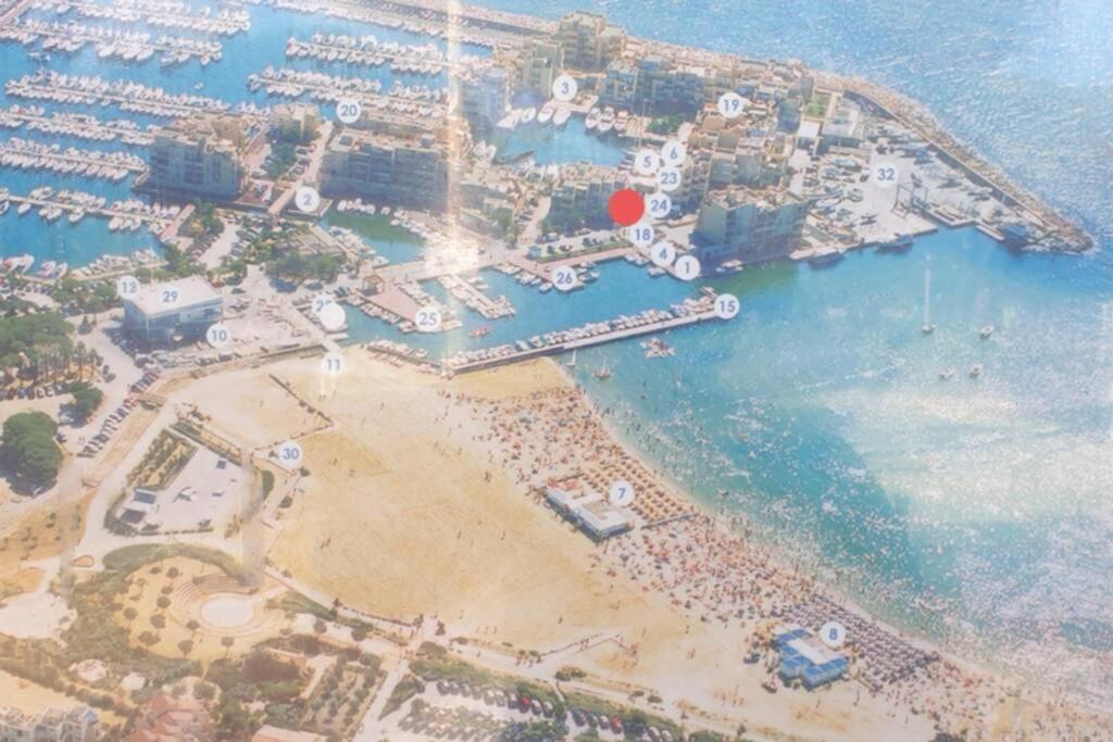 Face Mer Entre Plage Et Marina บอร์มส์-เลส์-มิโมซาส์ ภายนอก รูปภาพ